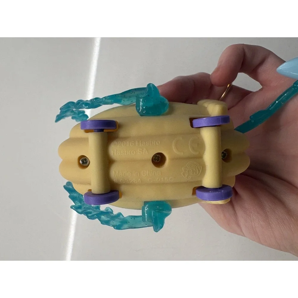 My Little Pony the Movie Twilight Sparkle Undersea Underwater Carriage HTF - Picture 3 of 4